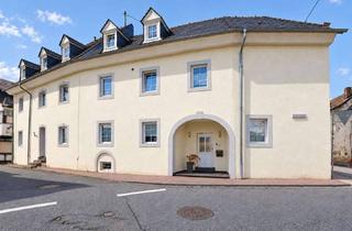 Haus kaufen in 54340 Longuich, Wohnhaus mit historischem Charakter und moderner Erweiterung