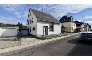 Einfamilienhaus kaufen in Zollweg, 56581 Melsbach, Freistehendes Einfamilienhaus in Aussichtslage – 7 Zimmer, Terrasse, Balkon & Vollkeller