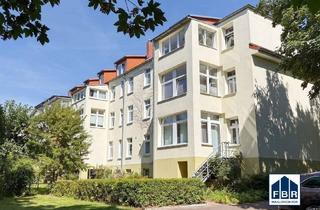 Mehrfamilienhaus kaufen in 19059 Weststadt, Investment mit Perspektive – modernisiertes Mehrfamilienhaus mit Eigennutzungsoption