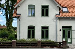 Haus mieten in 23743 Grömitz, Doppelhaushälfte kernsaniert mit hübschem Garten