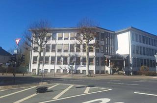 Gewerbeimmobilie kaufen in Sophienstraße, 35576 Wetzlar, Büro-/Verwaltungsgebäude in zentraler Lage