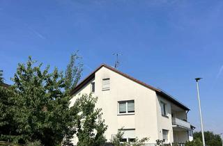 Immobilie mieten in Am Brunnfeld 10, 91330 Eggolsheim, Helle, moderne 3,5 Zimmer-Dachwohnung in Bammersdorf (bei Forchheim)