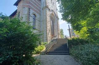 Immobilie kaufen in Unterer Grifflenberg 65, 42119 Elberfeld, Eine besondere Immobilie mit Geschichte in Wuppertal: Kirche mit Gemeinderäumen
