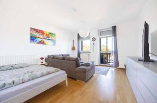 Wohnung kaufen in 84478 Waldkraiburg, Vermietete 1-Zimmer-Wohnung mit Südbalkon, Aufzug und Garage