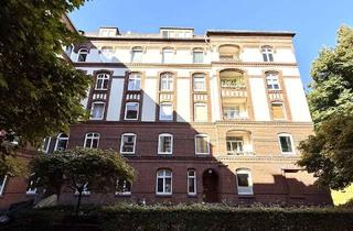 Wohnung kaufen in 22083 Barmbek-Süd, Hohe Decken, guter Schnitt - Altbauwohnung zur eigenen Gestaltung in Barmbek-Süd