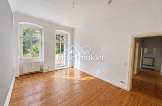 Wohnung kaufen in 12459 Berlin, Helle Altbauwohnung mit Balkon - ruhig gelegen & gut angebunden