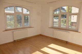 Wohnung mieten in 09350 Lichtenstein, Grosszügige 6-Raum Wohnung mit EBK in Lichtenstein/Callnberg