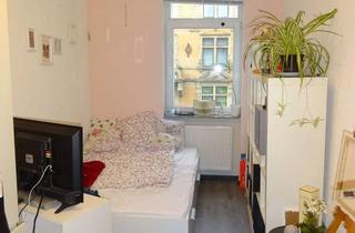 Wohnung mieten in 76133 Innenstadt-Ost, Ideale WG Wohnung - 4 Zimmer Wohnung mit neuer Einbauküche