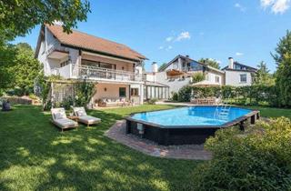 Einfamilienhaus kaufen in 86356 Neusäß, Solides Einfamilienhaus in ruhiger Randlage mit Gartenidylle und Pool