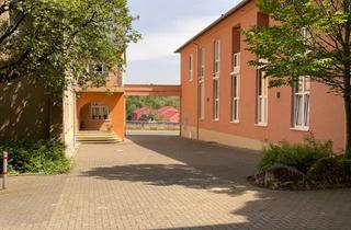 Wohnung kaufen in 55276 Oppenheim, helle Eigentumswohnung mit Balkon und Carport