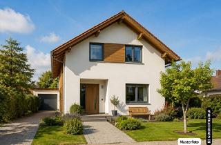Einfamilienhaus kaufen in 76359 Marxzell, Einfamilienhaus, 2 Zimmer, Garage - Ihre Chance auf eine Immobilie ohne Maklerprovision