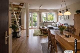 Haus kaufen in 75031 Eppingen, Wohnhaus mit Scheune, Rohrbach - Attraktive Immobilienchance ohne Provision