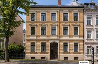 Mehrfamilienhaus kaufen in 04600 Altenburg, Mehrfamilienhaus mit 2 Stellplätzen - Ihre Chance auf eine attraktive Immobilie ohne Provision