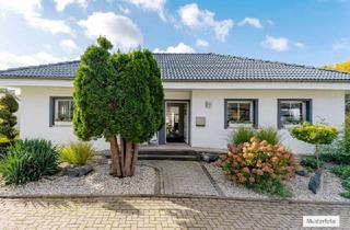 Einfamilienhaus kaufen in 36396 Steinau, Einfamilienhaus in Hintersteinau - Ihre Möglichkeit auf Ihr neues Zuhause ohne Provision