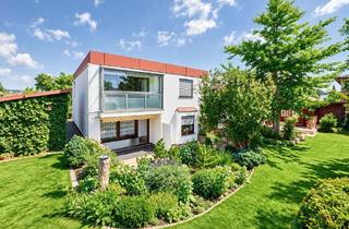 Einfamilienhaus kaufen in 86343 Königsbrunn, Südgarten, Kamin & Einliegerwohnung – draußen kleine Abenteuer, drinnen große Familienmomente!