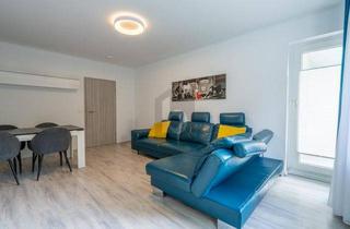 Wohnung kaufen in 24109 Kiel, VIER ZIMMER, VIELE MÖGLICHKEITEN MIT BALKON