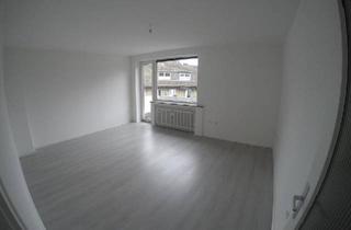 Wohnung kaufen in 46117 Oberhausen, Oberhausen - Von Privat: Vermietete 2,5-Raum-Wohnung mit Balkon in Oberhausen