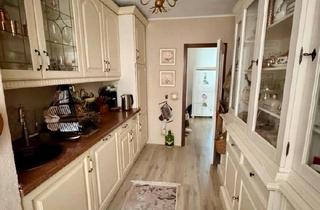 Wohnung kaufen in 50171 Kerpen, Kerpen - EG Eigentumswohnung Wohnung 3 Zimmer Garten Balkon Teilmöbliert
