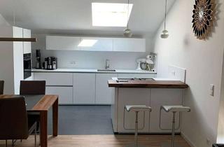 Loft kaufen in 64404 Bickenbach, Lichtdurchflutete 3 Zimmer Wohnung mit Balkon in Bickenbach mit Loftfeeling