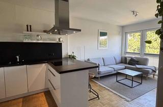 Wohnung kaufen in 22309 Barmbek-Nord, Provisionsfrei! - Exklusive Endetagenwohnung mit eigener Dachterrasse & Balkon am Quartier 21!