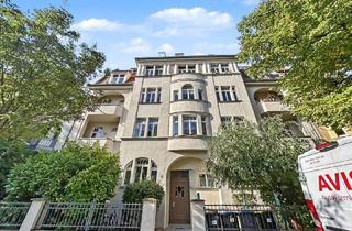 Wohnung kaufen in 06110 Halle, Vermietete 2-Zimmer-Wohnung im historischem Mehrfamilienhaus in gefragter Hallenser Stadtlage