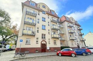 Wohnung kaufen in 01127 Pieschen-Süd, Bezugsfreie, helle 2-Zimmerwohnung! Tageslichtbad! Balkon! Aufzug!