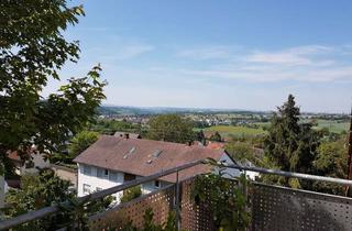 Wohnung kaufen in 71686 Remseck, Ohne Makler! Liebevoll sanierte 3-Zimmer-Dachgeschosswohnung mit Balkon und schönem Ausblick