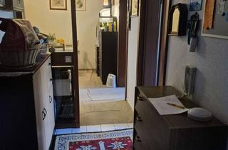 Wohnung kaufen in Solitudestraße 49/1, 71638 Ludwigsburg, Attraktive 2-Zimmer-Erdgeschosswohnung mit Terrasse, Garage und langfristig stabilem Mietverhältnis