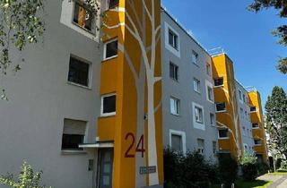 Wohnung mieten in Untersbergstr. 22, 90471 Langwasser, 3 Zimmer Wohnung im 2. OG mit Loggia (ohne Aufzug)