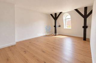 Wohnung mieten in 29525 Uelzen, Freigelegtes Fachwerk trifft moderne Ausstattung: großzügige 3-Zimmer-Wohnung im Denkmal mit Innenst