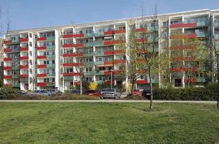 Wohnung mieten in Parsteiner Ring 11, 12679 Marzahn, Die erste eigene Wohnung
