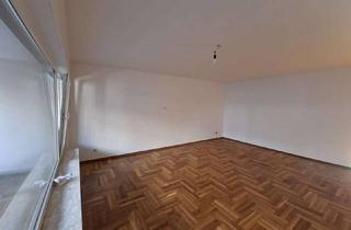 Wohnung mieten in Vogelsbergstraße 136, 63679 Schotten, Großzügige 2-Zimmer-Wohnung mit Balkon & Parkett - ca. 91 m² zentral in Schotten