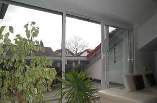 Wohnung mieten in Ulmenweg, 72622 Nürtingen, Schöne, helle und ruhige 2 1/2 Zimmer Dachgeschosswohnung mit großem Balkon am Lerchenberg/Nürtingen