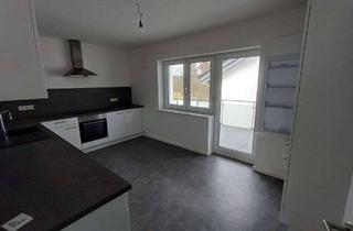 Wohnung mieten in 64668 Rimbach, Attraktive 4,5-Zimmer Wohnung mit Balkon im OG in Rimbach