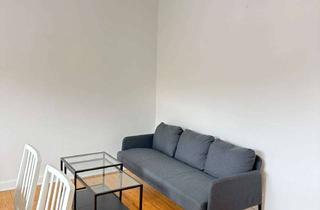 Wohnung mieten in Redingskamp 19, 22523 Eidelstedt, Möblierte, lichtdurchflutete Altbauwohnung mit Loggia und Blick ins Grüne