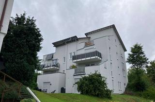 Wohnung mieten in Unterm Eicher Hang, 57258 Freudenberg, Freudenberg: 3-Zimmer-Wohnung mit 72 Quadratmetern
