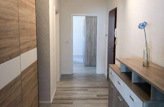 Wohnung mieten in Puiseauxplatz, 63110 Rodgau, Geräumige 2,5-Zimmer-Wohnung mit neuem Bad, Balkon, und EBK in beliebter zentraler Lage