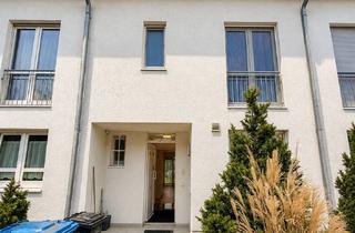 Haus kaufen in Odenwaldstrasse 146, 65760 Eschborn, Ruhige und zentrale Wohnlage!!!! Sehr gepflegtes Reihenmittelhaus zu verkaufen