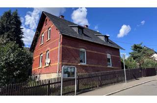 Haus kaufen in 08468 Reichenbach, Wohnen mit Scheune und Potenzial