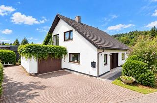 Einfamilienhaus kaufen in Tannenbergweg, 64853 Otzberg, Großzügiges Einfamilienhaus, mit Terrasse, Garten und Garage, in Otzberg-Ober-Nauses