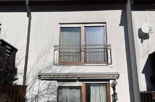 Reihenhaus kaufen in 82319 Starnberg, Reihenhaus mit Potenzial in Starnberg - See nah, Alltag vis-à-vis