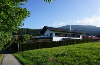 Haus kaufen in 94249 Bodenmais, *Bodenmais* Hochw. Wohnhaus (KfW 70, Bj. 2013) mit zwei Wohneinheiten, großem Garten u. Do.-Gge.