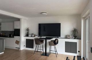 Wohnung kaufen in 59558 Lippstadt, Neuwertige EG-Wohnung mit Südterrasse, Garten, Stellplatz und Luftwärmepumpe in Lippstadt
