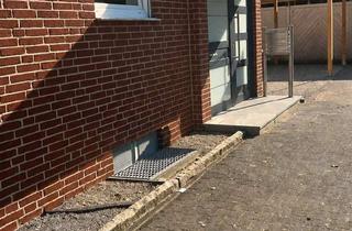 Wohnung kaufen in 33803 Steinhagen, Kapitalanleger aufgepasst! Attraktive Erdgeschosswohnung mit großem Garten in Steinhagen