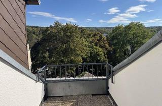 Wohnung mieten in Lindenstraße 58, 75175 Oststadt, Dachterrasse, Klima und Einbauküche: 3 Zimmer nahe Hbf