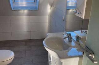 Wohnung mieten in 32425 Minden, Modernisierte 2-Raum-Dachgeschosswohnung mit Balkon/ Tiefgarage & neuer Designküche (in Kuhlenkamp)