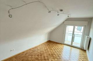 Wohnung mieten in 76275 Ettlingen, Helle 3-Zimmer DG-Wohnung mit Balkon, Einbauküche, Parkett im beliebten Musikerviertel