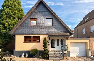 Einfamilienhaus kaufen in 41352 Korschenbroich, Frisch renoviert. Mit eigenem Schwimmbad. Freistehendes Einfamilienhaus mit herrlichem Garten.