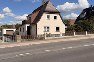 Einfamilienhaus kaufen in 92637 Weiden, Freistehendes Haus mit vielen Gestaltungsmöglichkeiten und großem Grundstück
