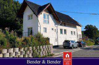 Haus kaufen in 57577 Hamm, Vielseitig wohnen in ruhiger Lage – Zweifamilienhaus mit Garten & Garage in OT Forst